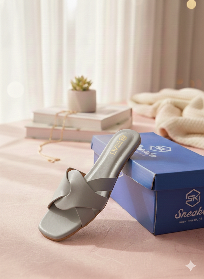 Criss Cross Strap Flat Slippers for Women –  Casual Slides