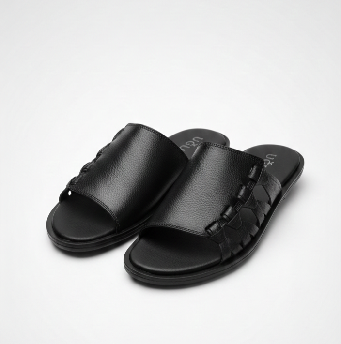 Cross Style Men’s Textured Classic Slippers