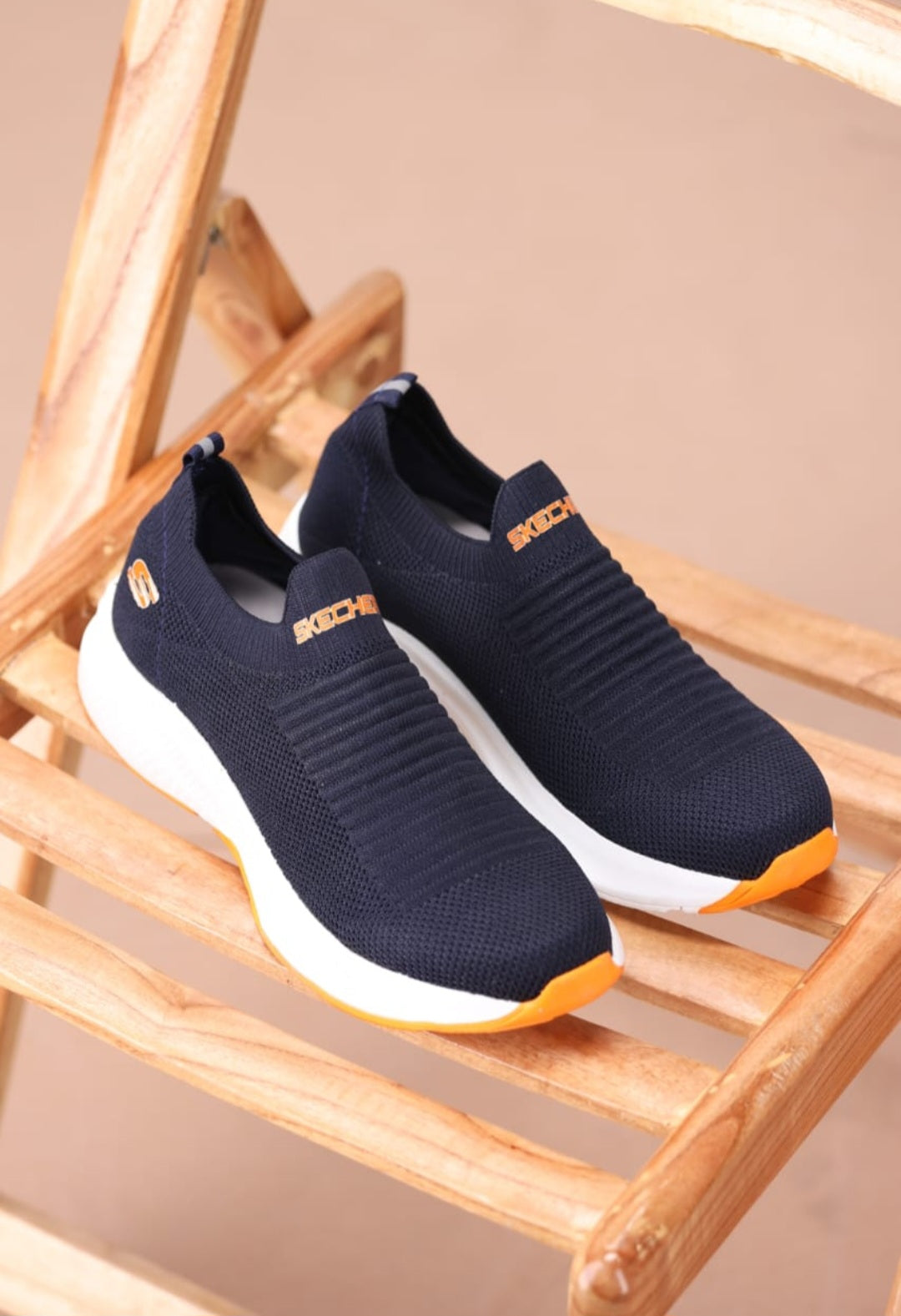 Men’s Blue Lightweight Slip-On Sketchers– Everyday Comfort Shoes