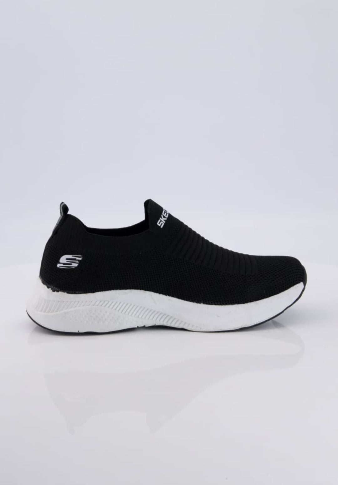 Men’s Black Lightweight Slip-On Sketchers– Everyday Comfort Shoes